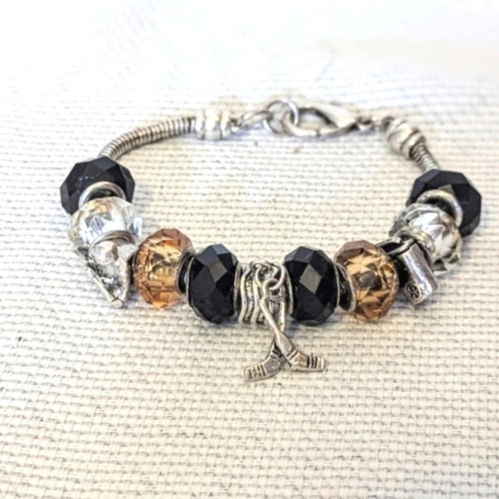 Pittsburgh Steelers Charm Bracelet - Picture 7 of 7